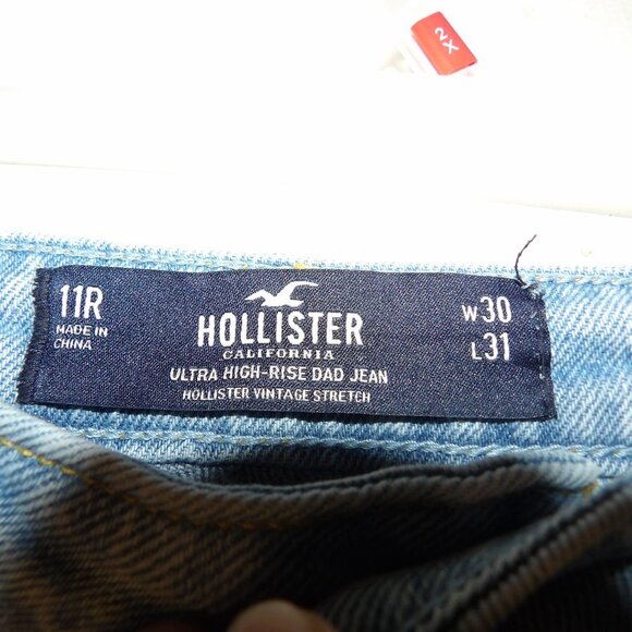 Hollister Light Wash Ultra High Rise Dad Jean Sz 30/31 - Picture 4 of 7